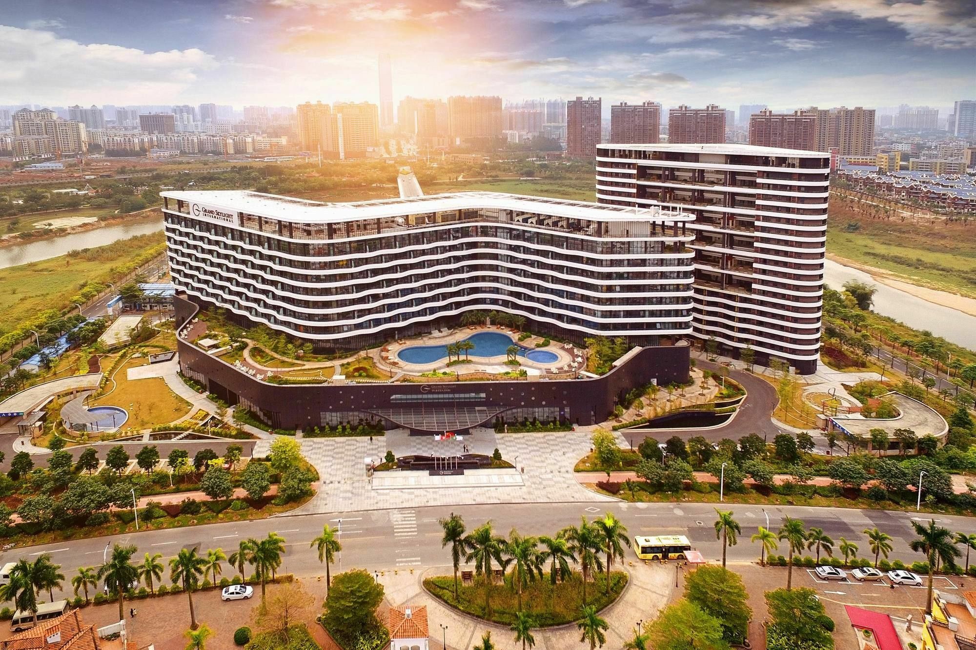 Grand Skylight International Hotel Huizhou Huizhou  Eksteriør billede